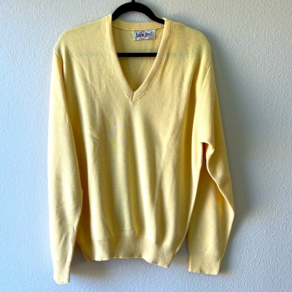 Jantzen Vneck Sweater Large